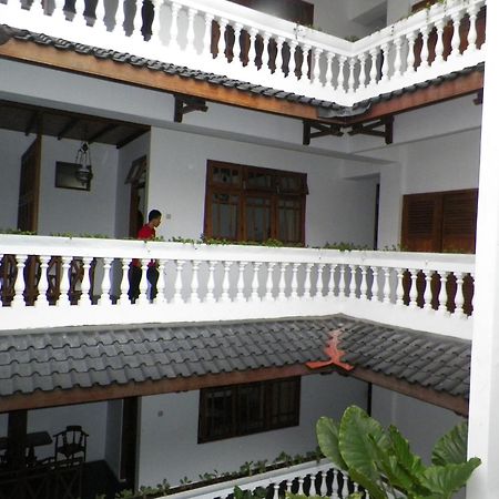 Bladok Hotel & Restaurant Yogyakarta Exterior foto
