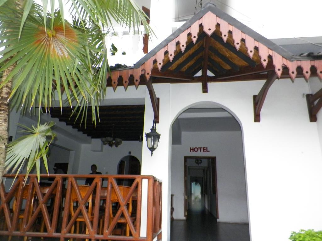 Bladok Hotel & Restaurant Yogyakarta Exterior foto