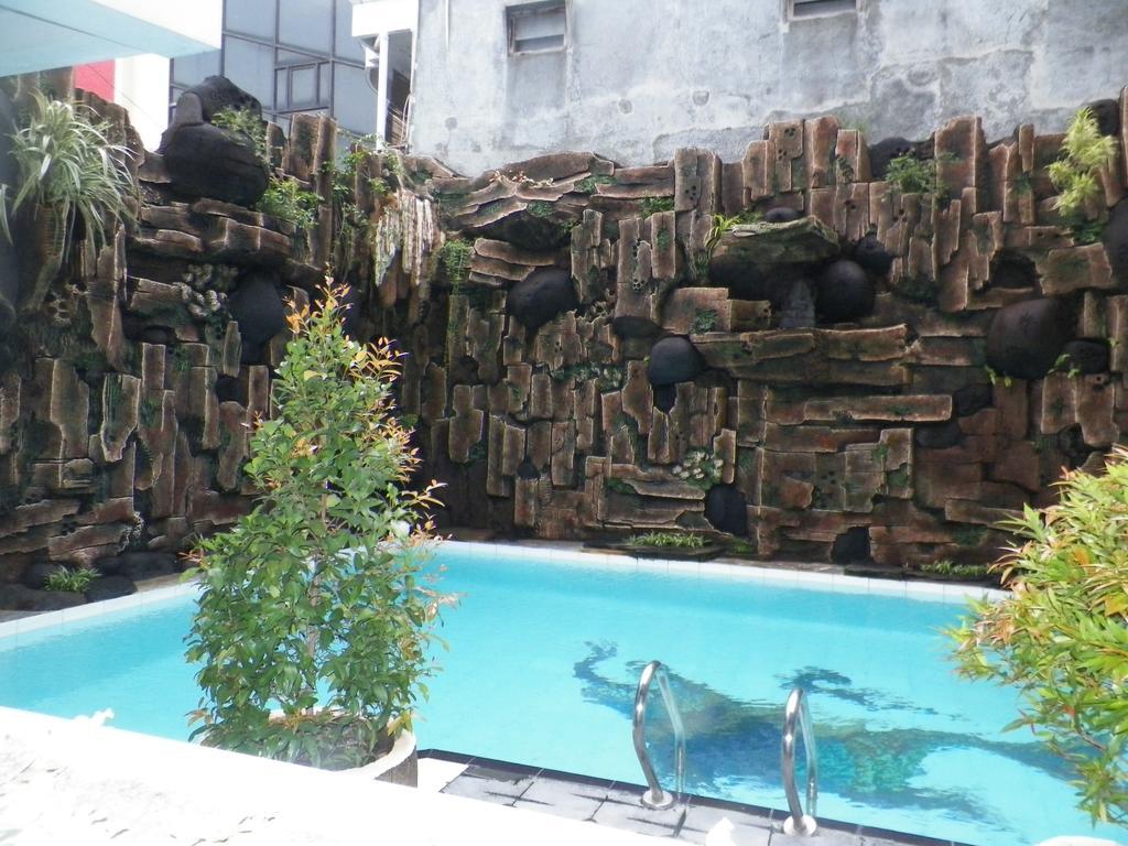 Bladok Hotel & Restaurant Yogyakarta Exterior foto