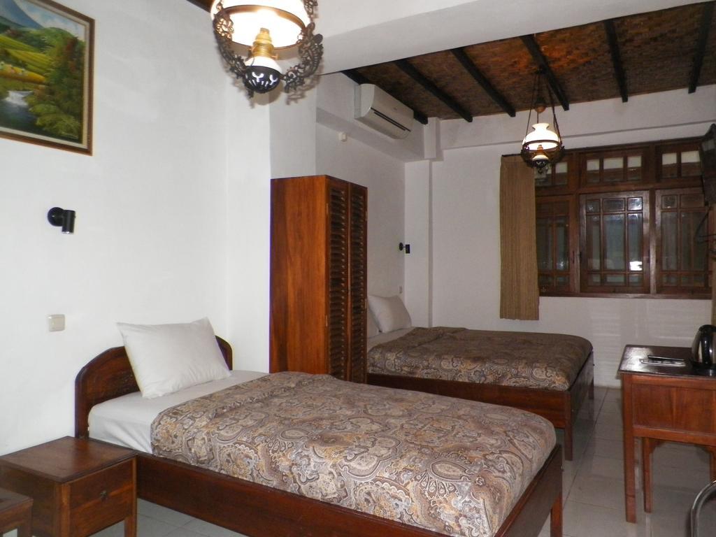 Bladok Hotel & Restaurant Yogyakarta Exterior foto