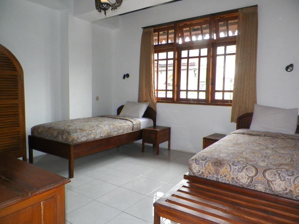 Bladok Hotel & Restaurant Yogyakarta Exterior foto