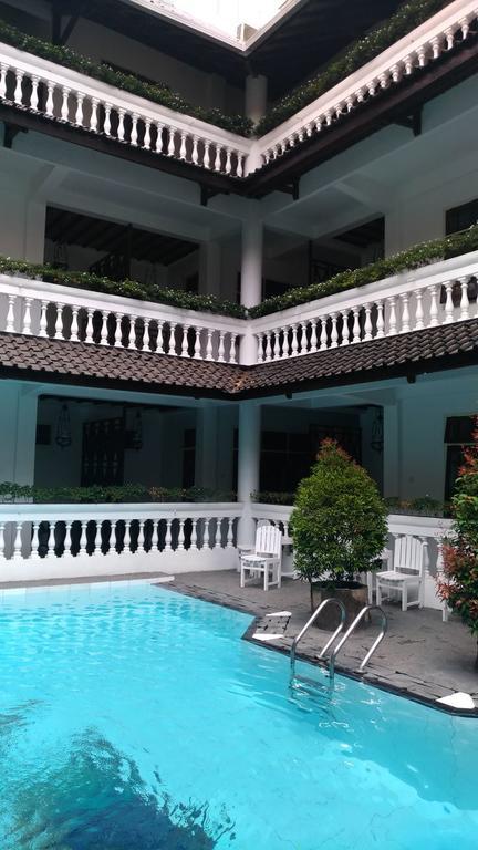 Bladok Hotel & Restaurant Yogyakarta Exterior foto